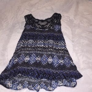 Stylish lace designed tank